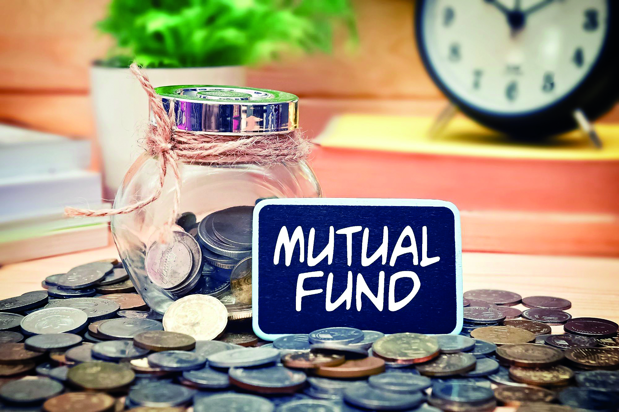 Inflow in equity mutual funds drops 14% to `35,943 crore in November