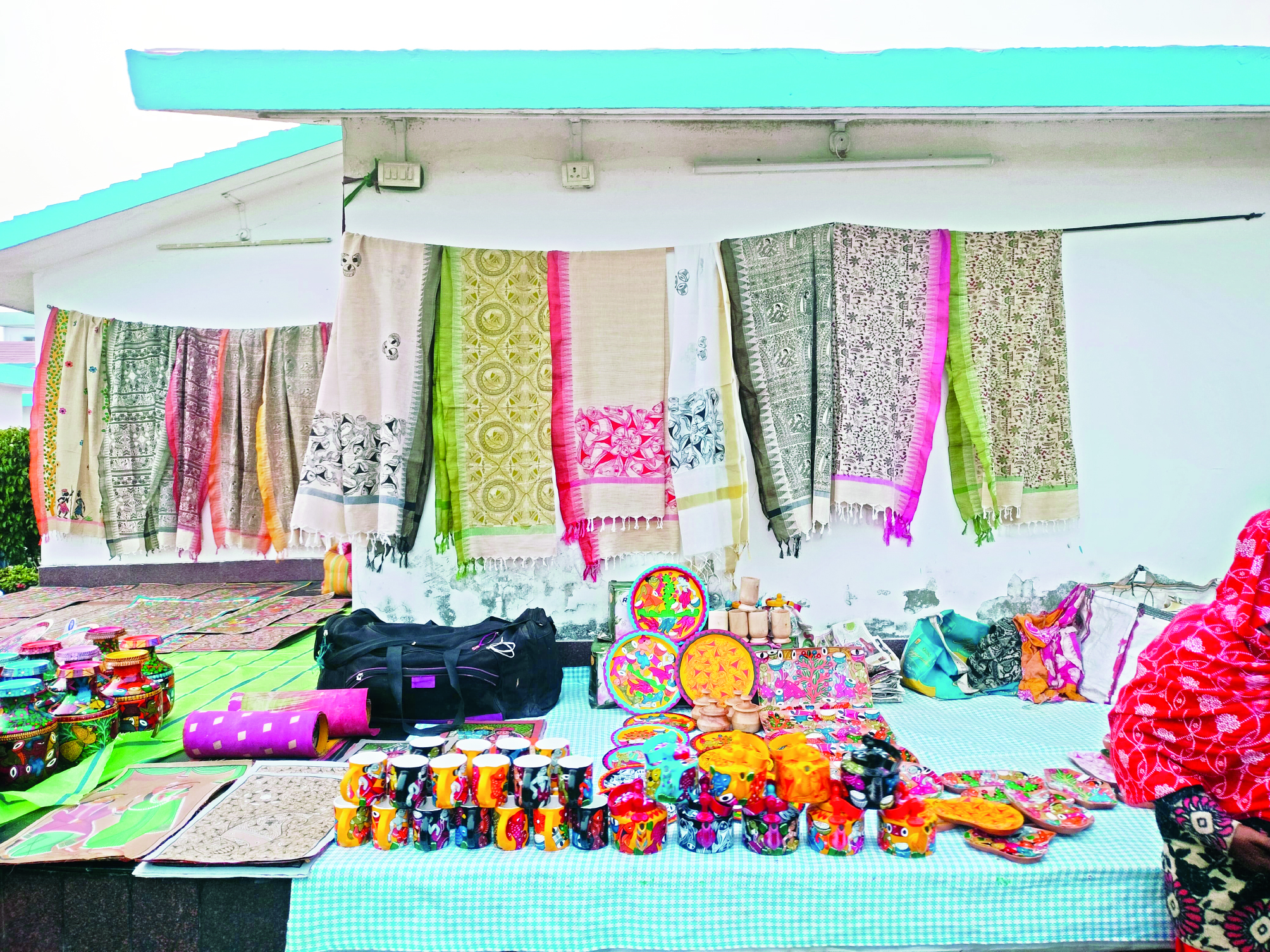 Siliguri Handicraft Fair: Min assures of taking steps to issue ID cards to artists Siliguri Handicraft Fair: Min assures of taking steps to issue ID cards to artists