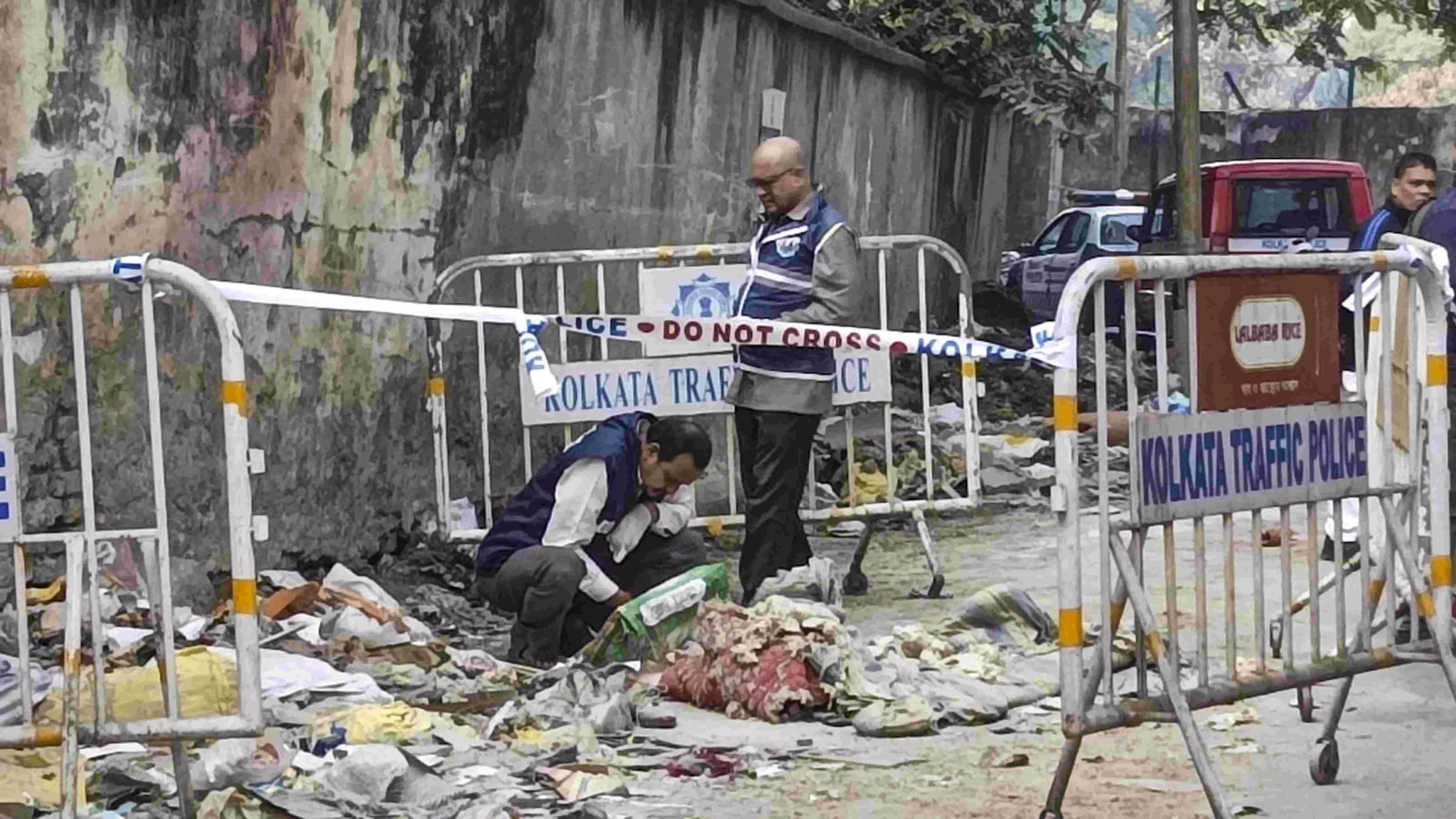 Police arrest brother-in-law of woman whose severed head was found in Tollygunge garbage dump Police arrest brother-in-law of woman whose severed head was found in Tollygunge garbage dump