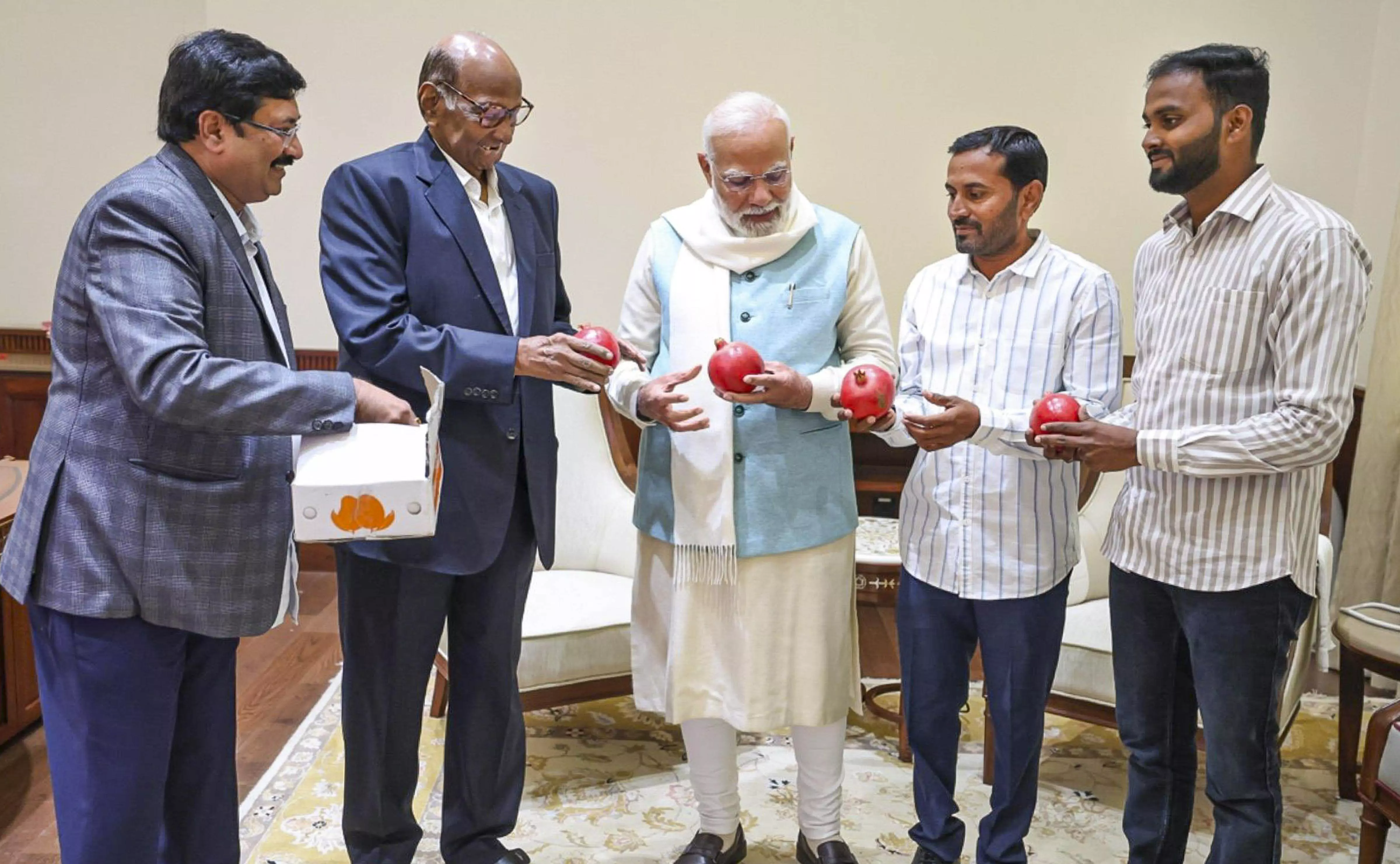 Sharad Pawar meets PM Modi along with two farmers from Maharashtra Sharad Pawar meets PM Modi along with two farmers from Maharashtra