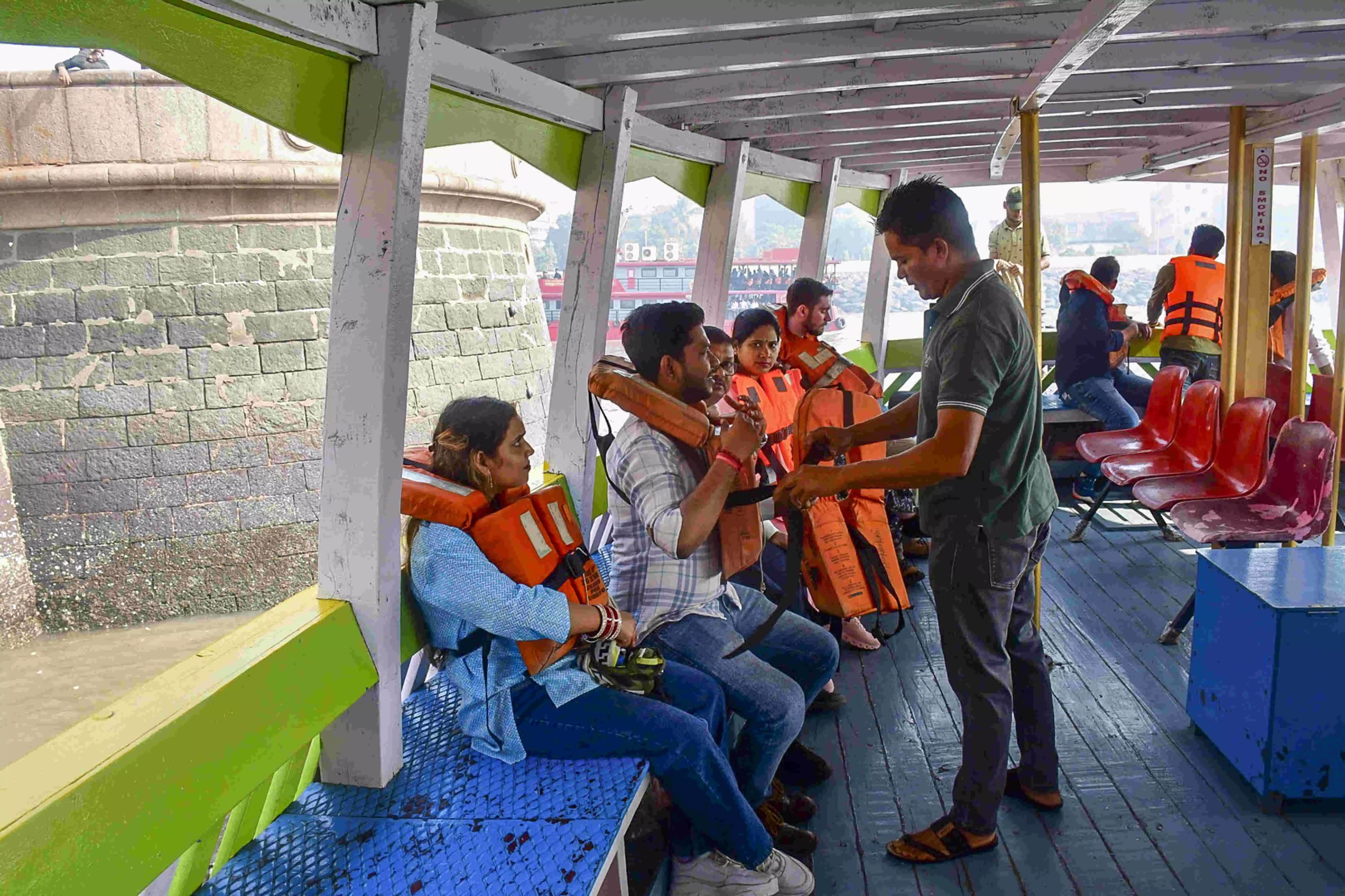 After ferry tragedy, life jackets mandatory for boat rides from Gateway of India After ferry tragedy, life jackets mandatory for boat rides from Gateway of India