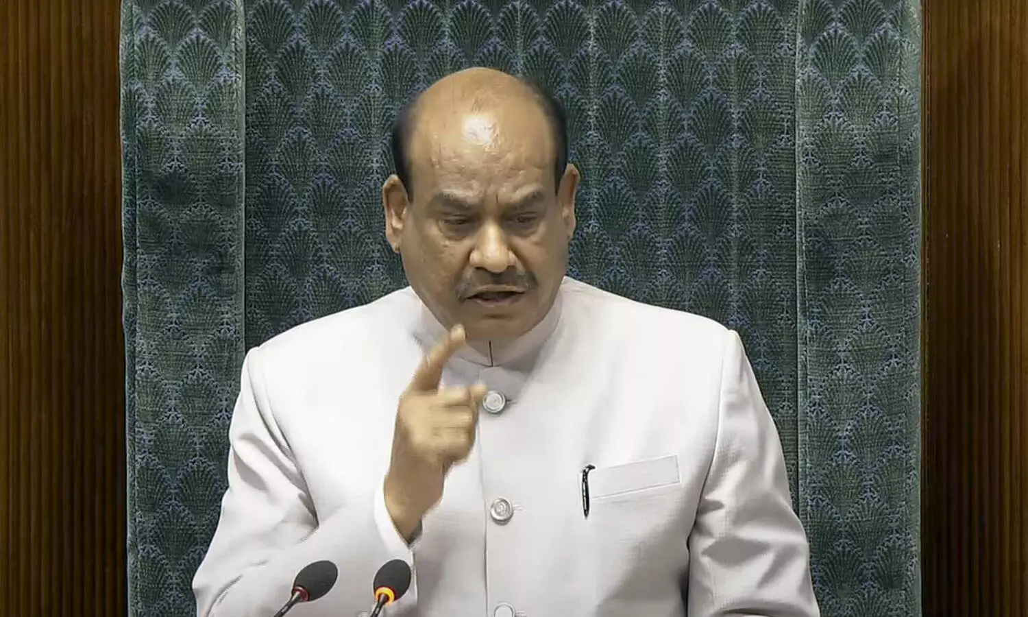 Amid din, Lok Sabha sends ONOE bills to joint committee of two Houses