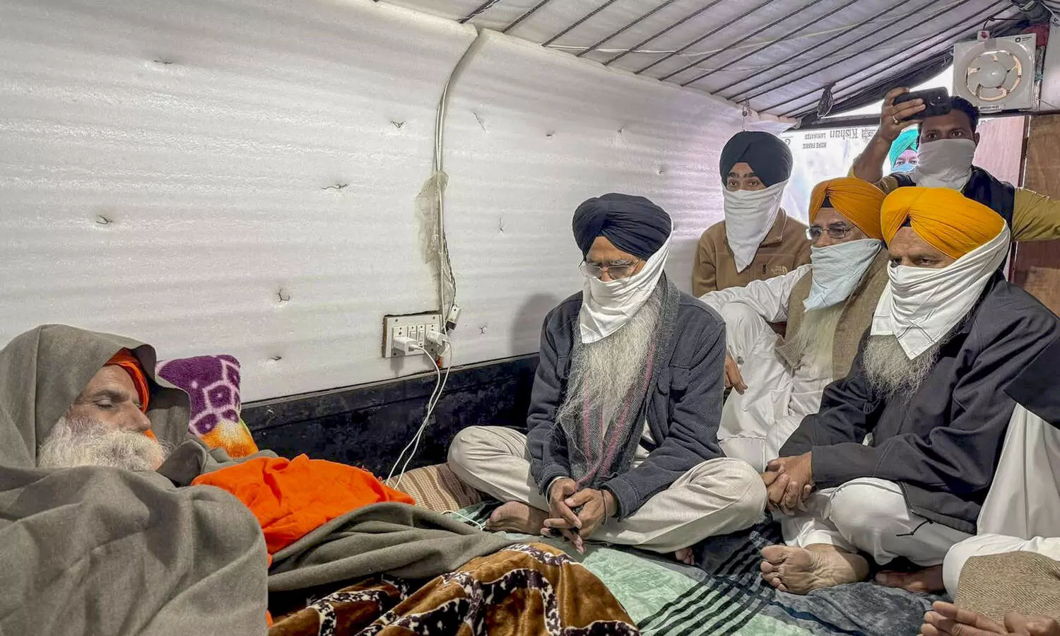 SC asks Punjab govt to shift fasting farmer leader Dallewal to makeshift hospital