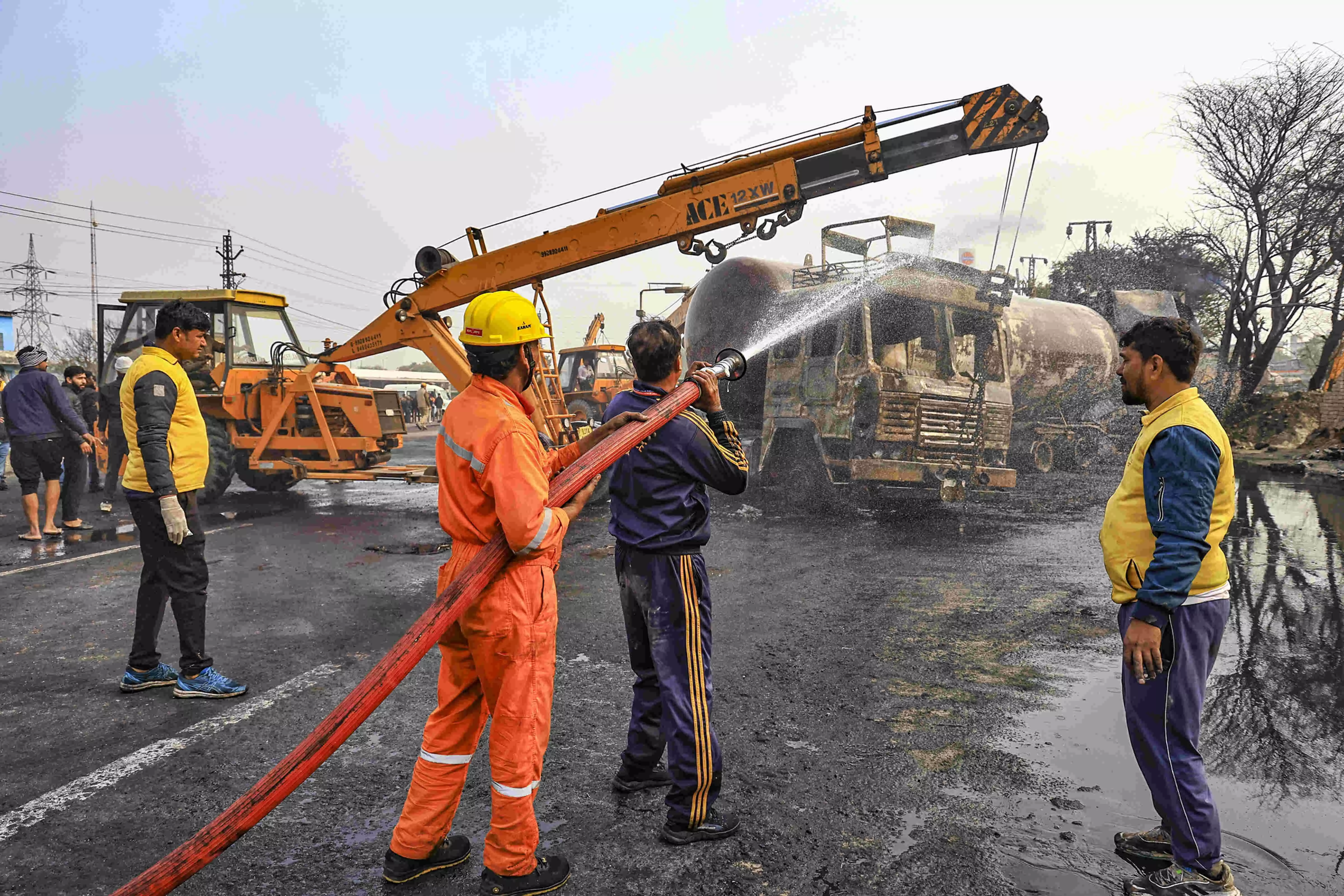 Death toll in Jaipur LPG tanker crash rises to 14