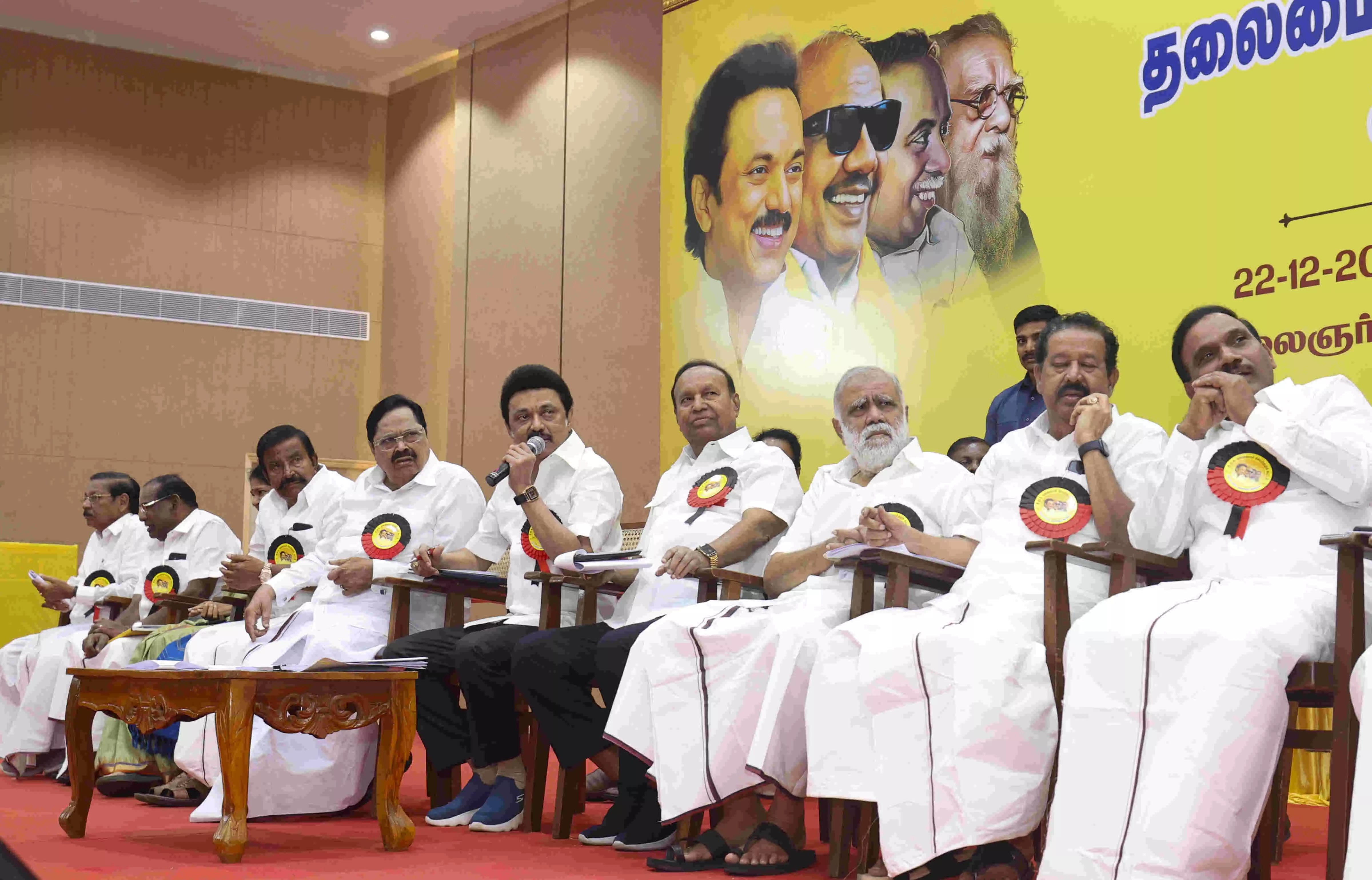 DMK executive panel condemns Union Minister Amit Shah, slams BJP for bid to divert attention DMK executive panel condemns Union Minister Amit Shah, slams BJP for bid to divert attention