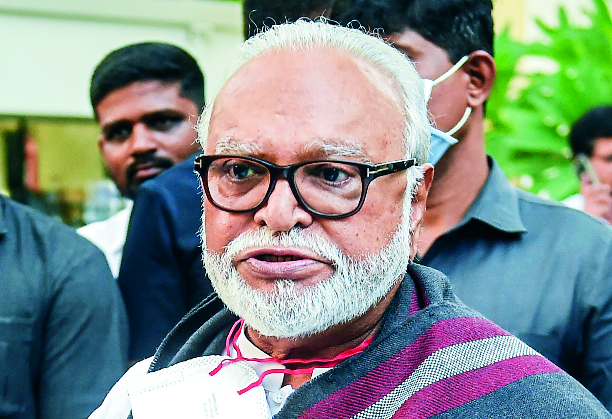 National stage for Bhujbal? Sulking leader holds meeting with Fadnavis; CM ‘planning’ to move him up the ranks National stage for Bhujbal? Sulking leader holds meeting with Fadnavis; CM ‘planning’ to move him up the ranks