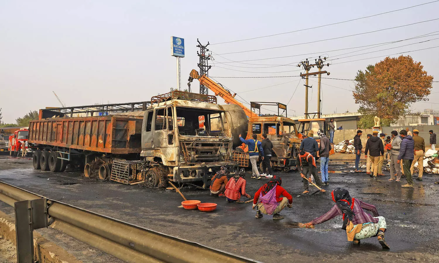 Death toll climbs to 17 in Jaipur tanker fire incident