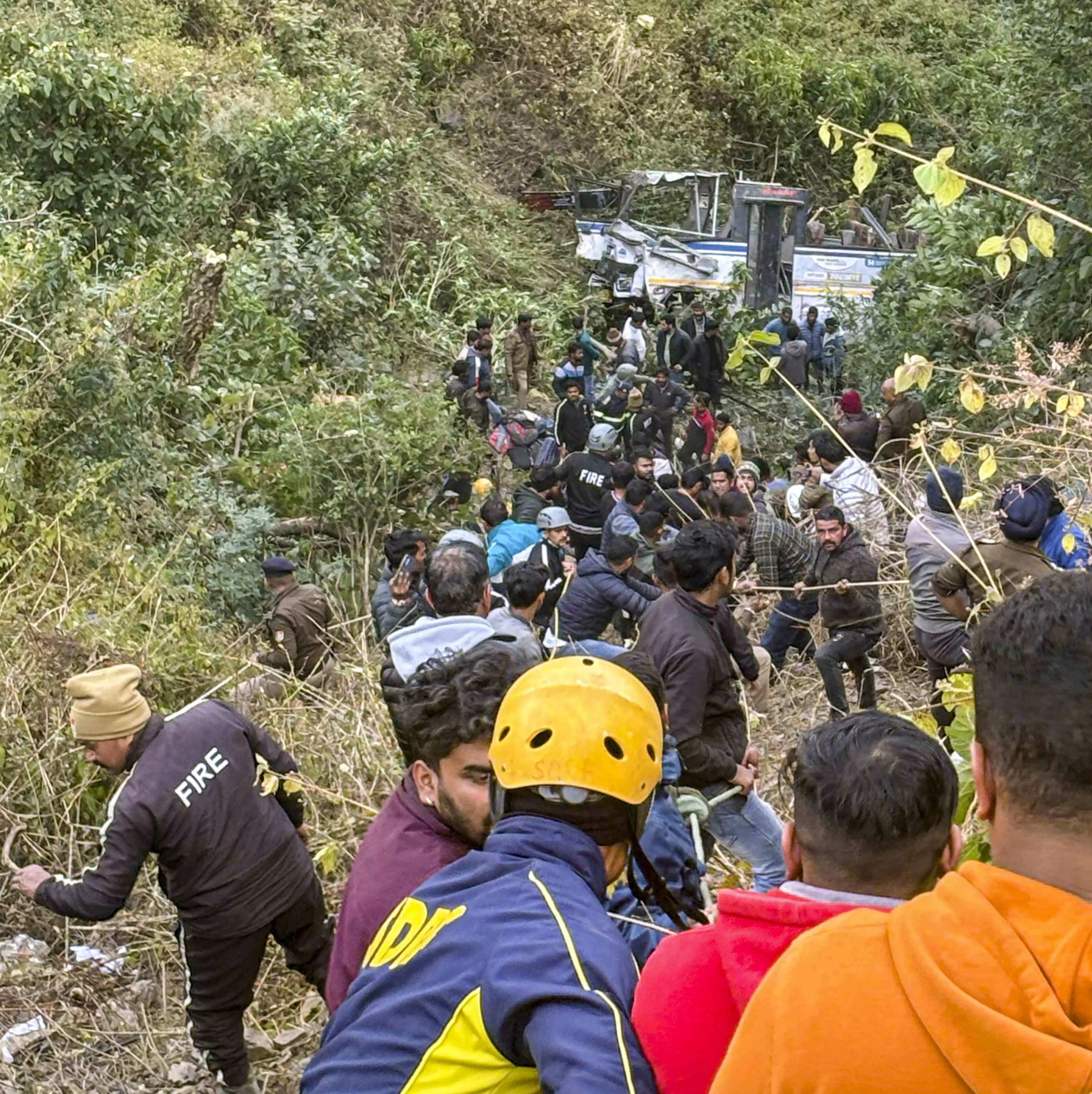 3 killed, 24 injured as bus falls into gorge in Bhimtal 3 killed, 24 injured as bus falls into gorge in Bhimtal