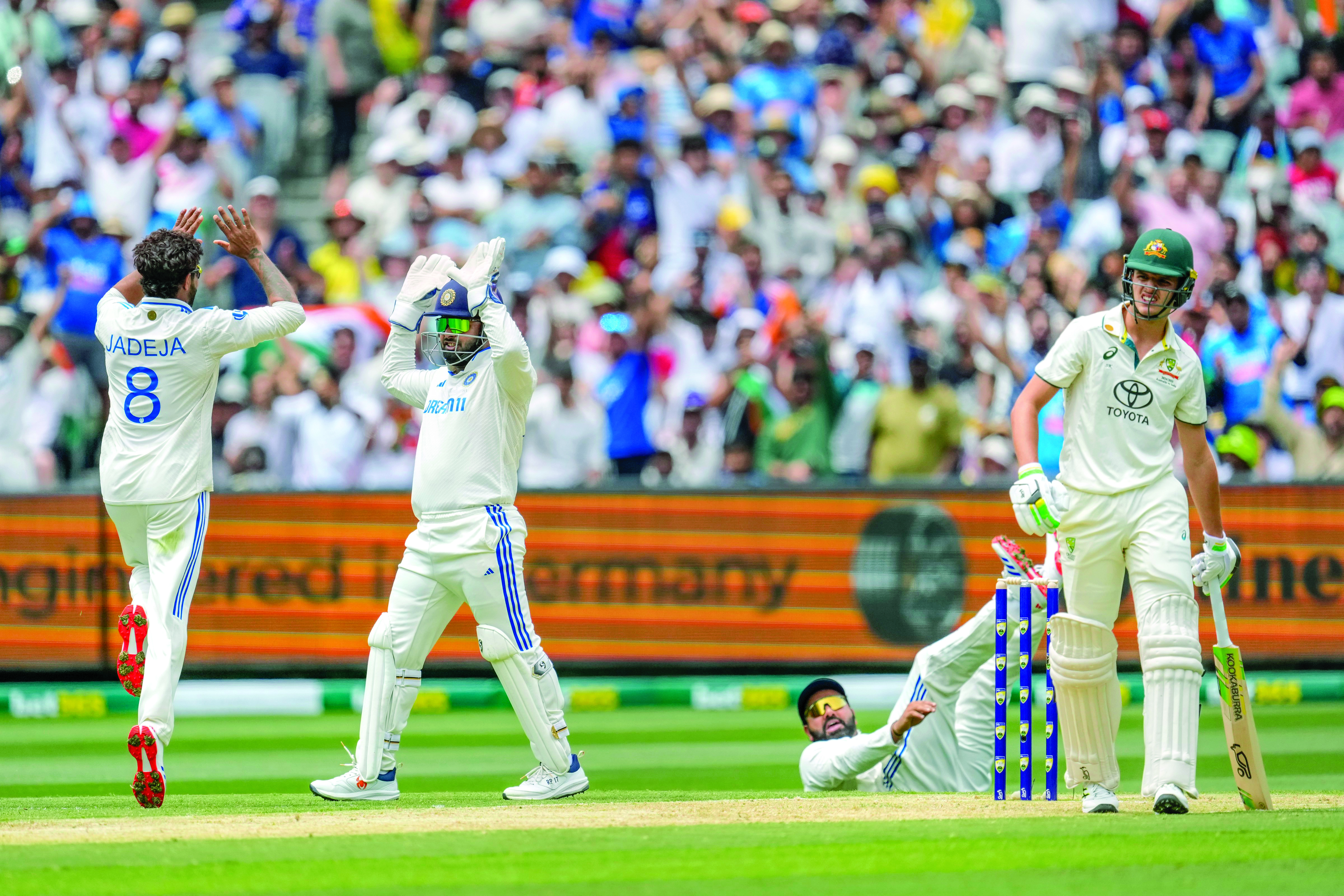 Bumrah keeps battle alive; Aus score 311/6 after impressive Konstas debut