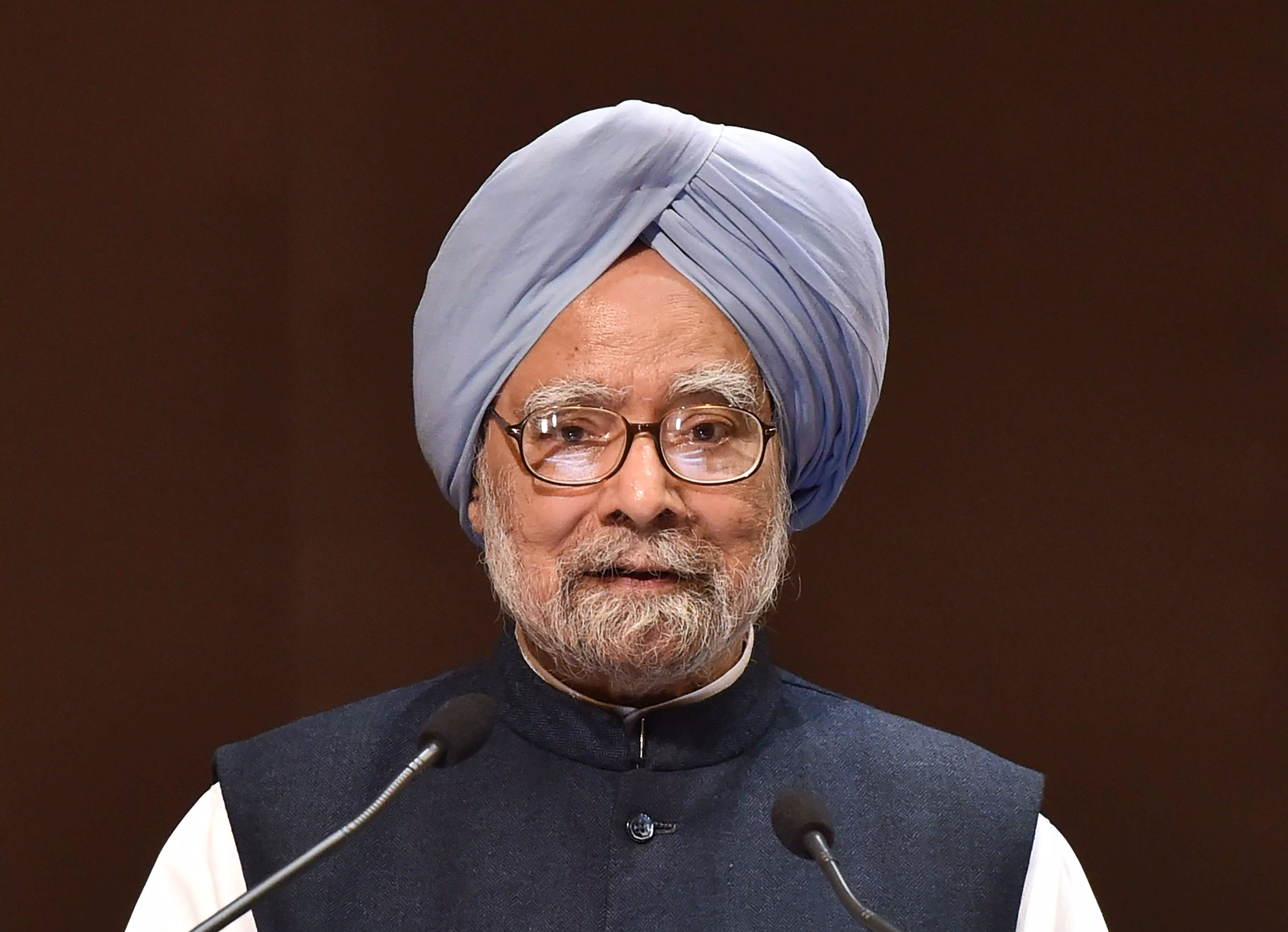 Former Prime Minister Manmohan Singh passes away at 92