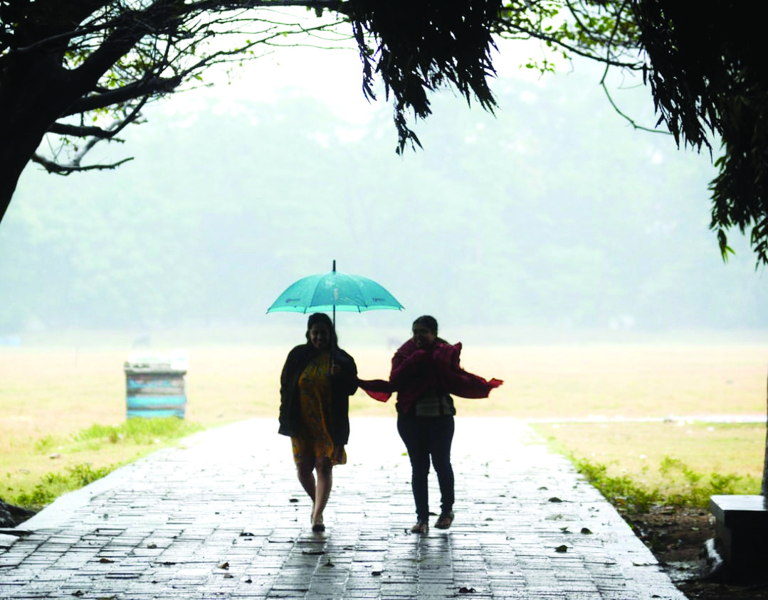 ‘Rainfall to hit several South Bengal dists, temp may dip from Monday’ ‘Rainfall to hit several South Bengal dists, temp may dip from Monday’