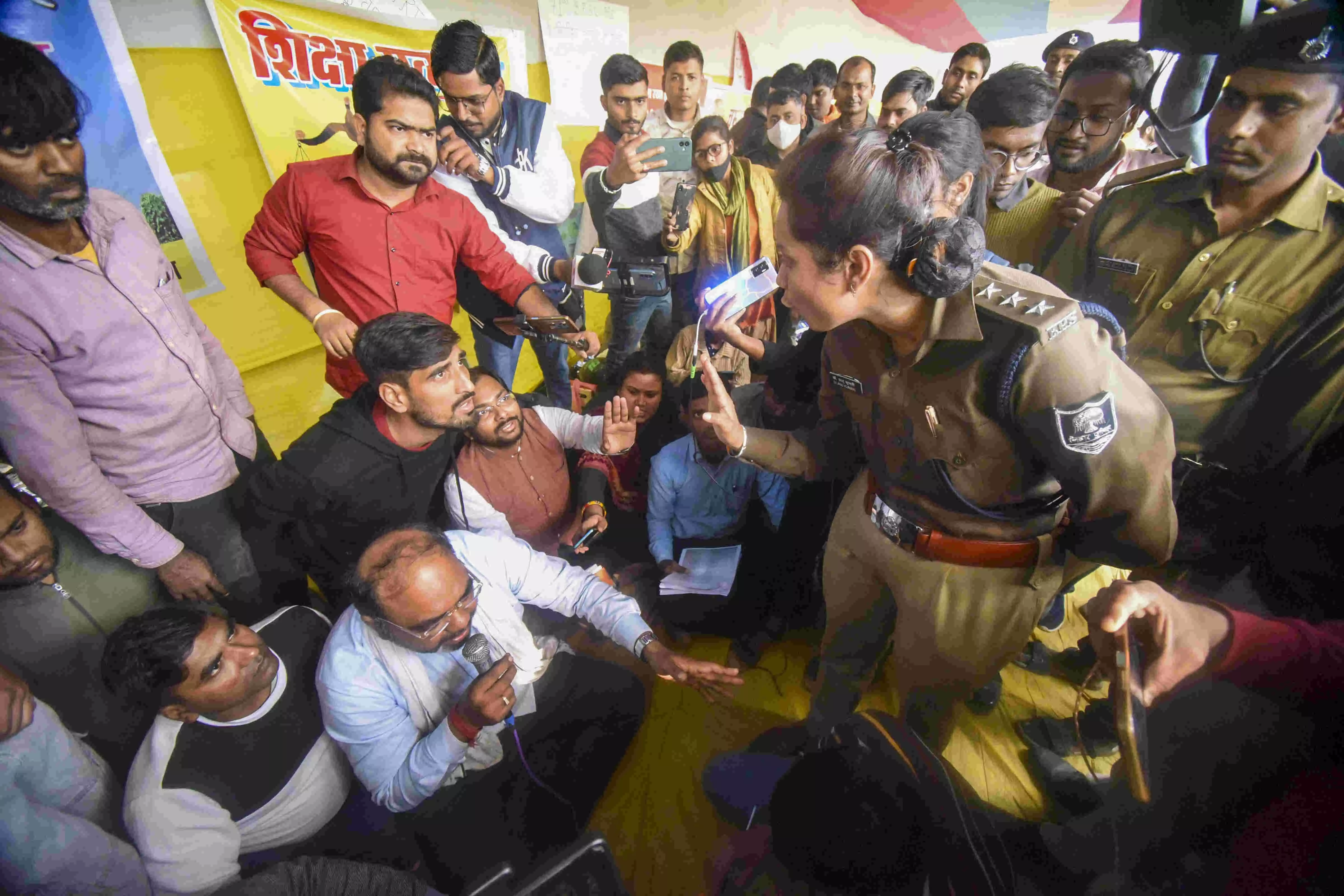 Patna administration offers to facilitate protestors meeting with BPSC