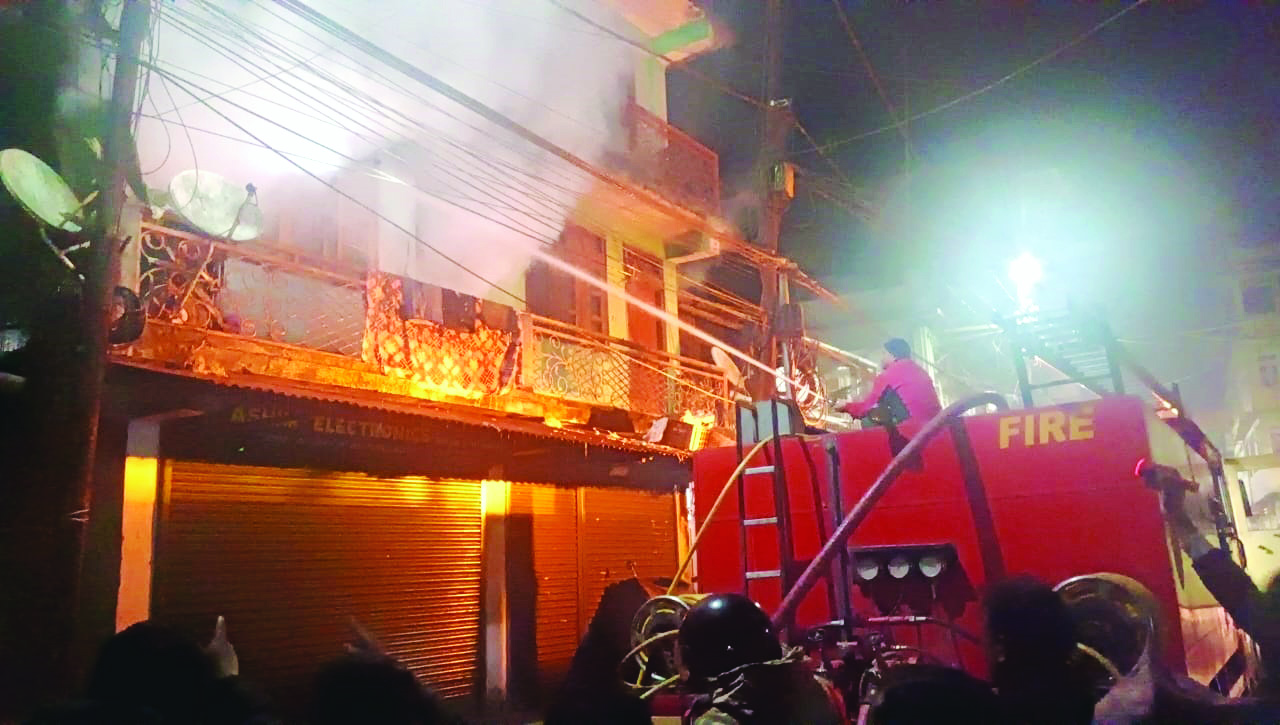 Fire breaks out at residential building in Kalimpong, no reports of injuries Fire breaks out at residential building in Kalimpong, no reports of injuries