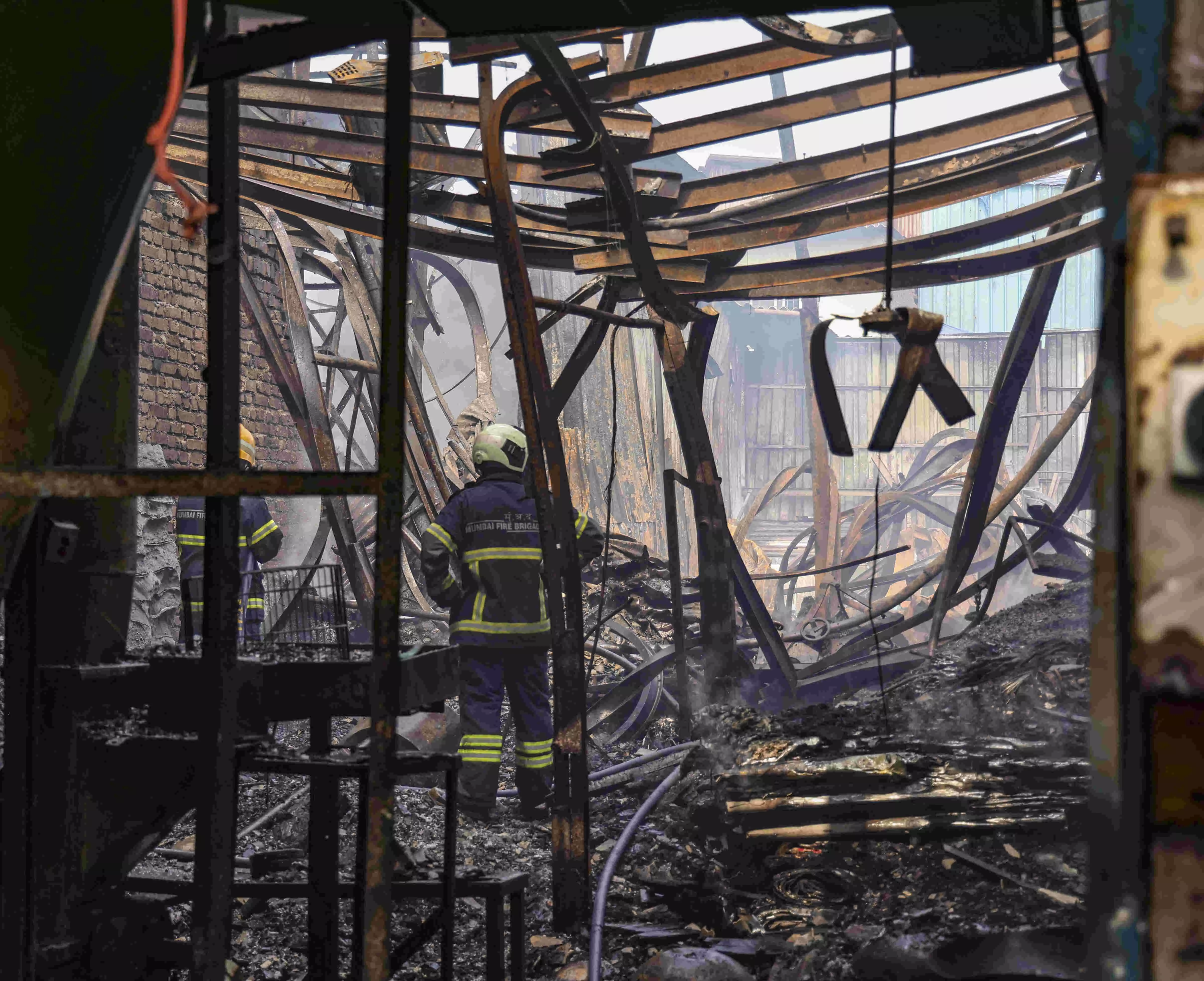 Fire engulfs paper roll factory in Delhis Nangli Puna Fire engulfs paper roll factory in Delhis Nangli Puna