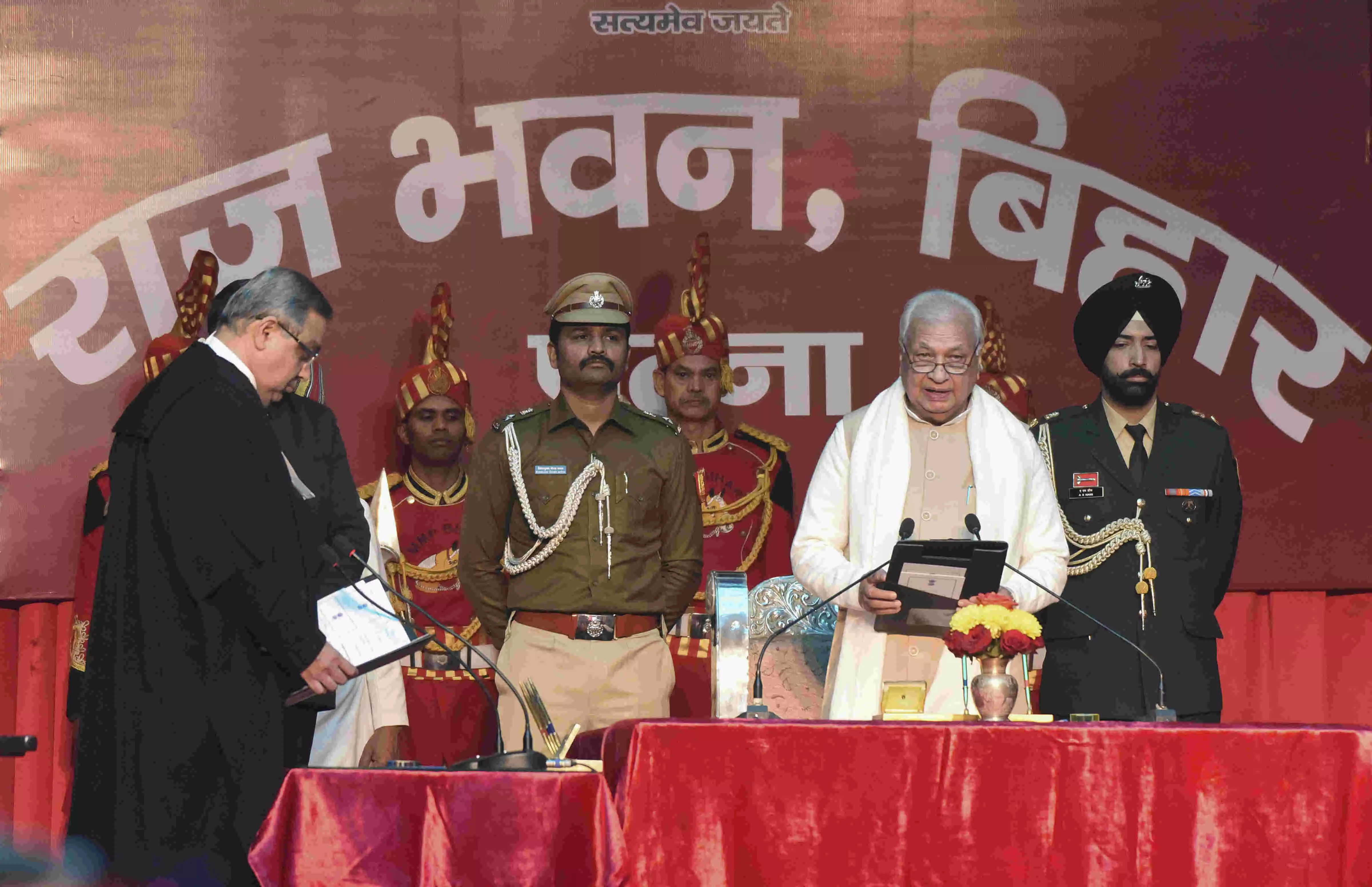 Arif Mohammad Khan takes oath as Bihar governor
