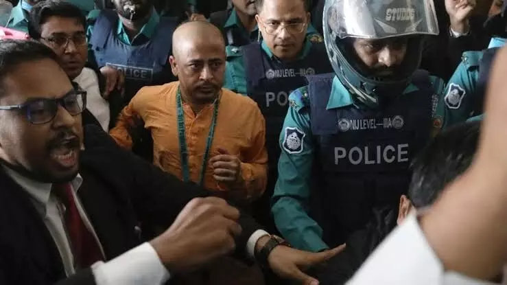 Bangladesh court rejects bail plea of Hindu monk Chinmoy Krishna Das Bangladesh court rejects bail plea of Hindu monk Chinmoy Krishna Das
