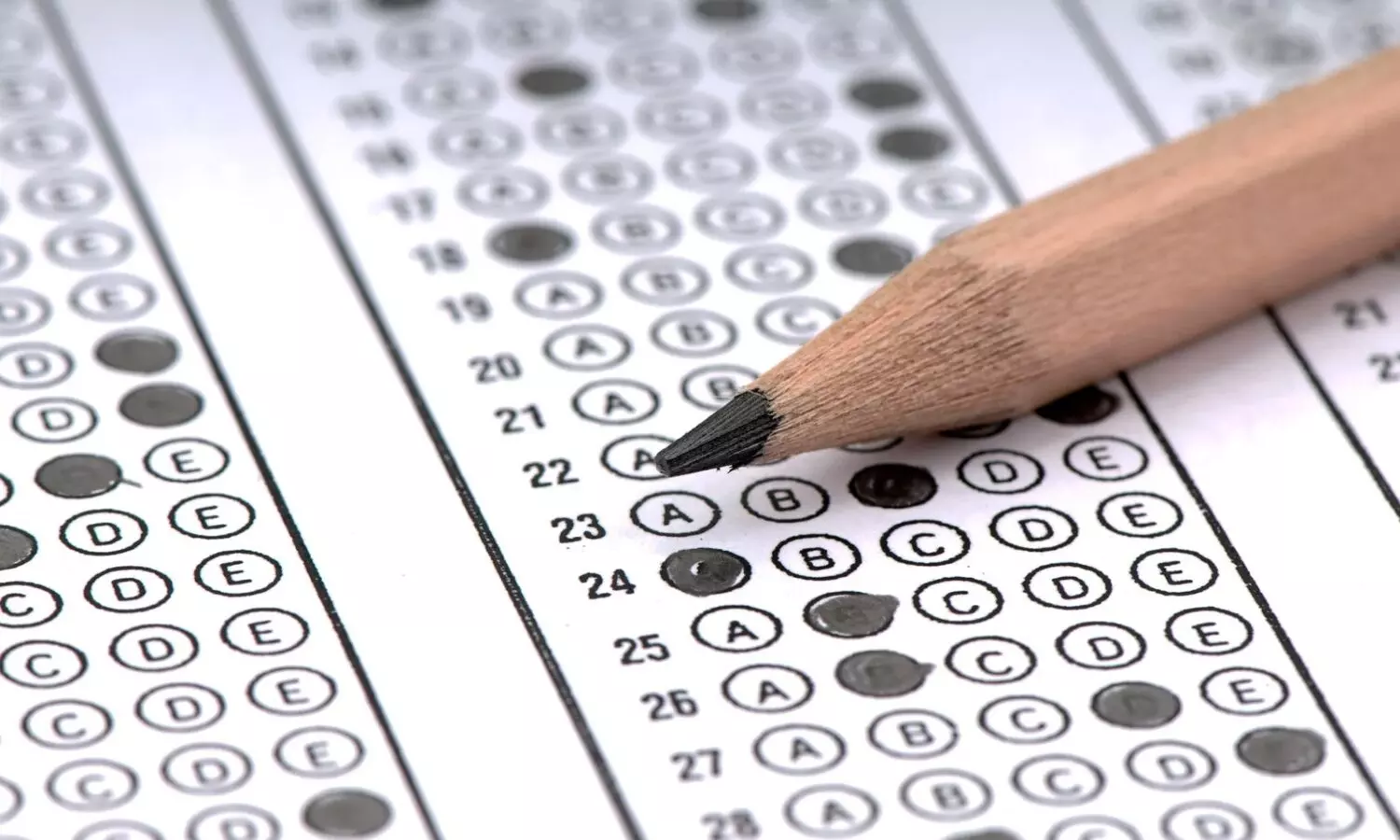 Will implement recommendations of expert panel on NEET-UG exam: Centre to SC