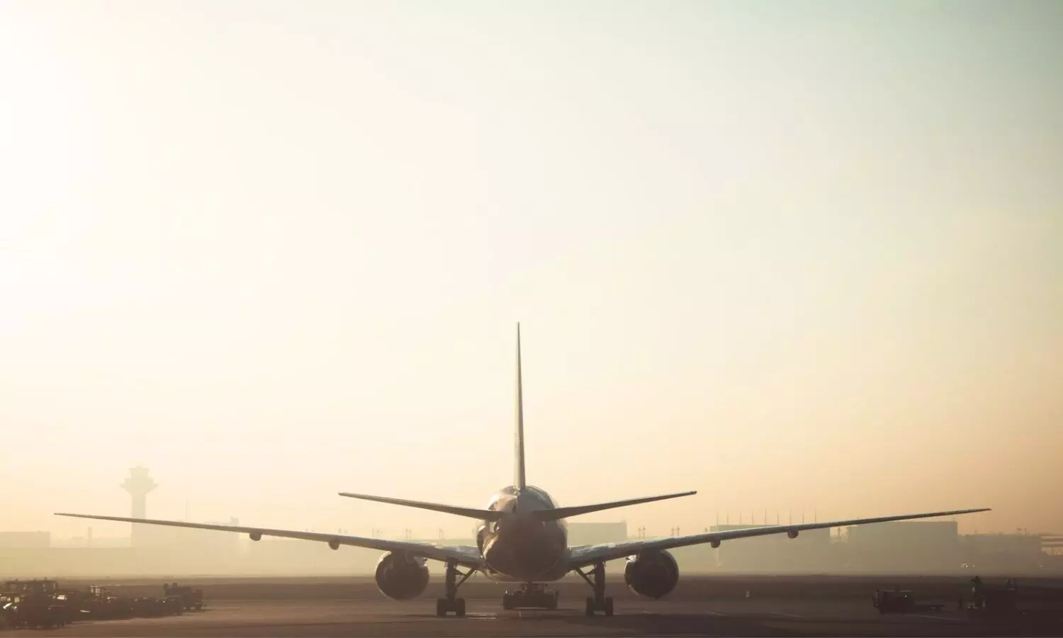 Over 100 flights delayed at Delhi airport due to bad weather