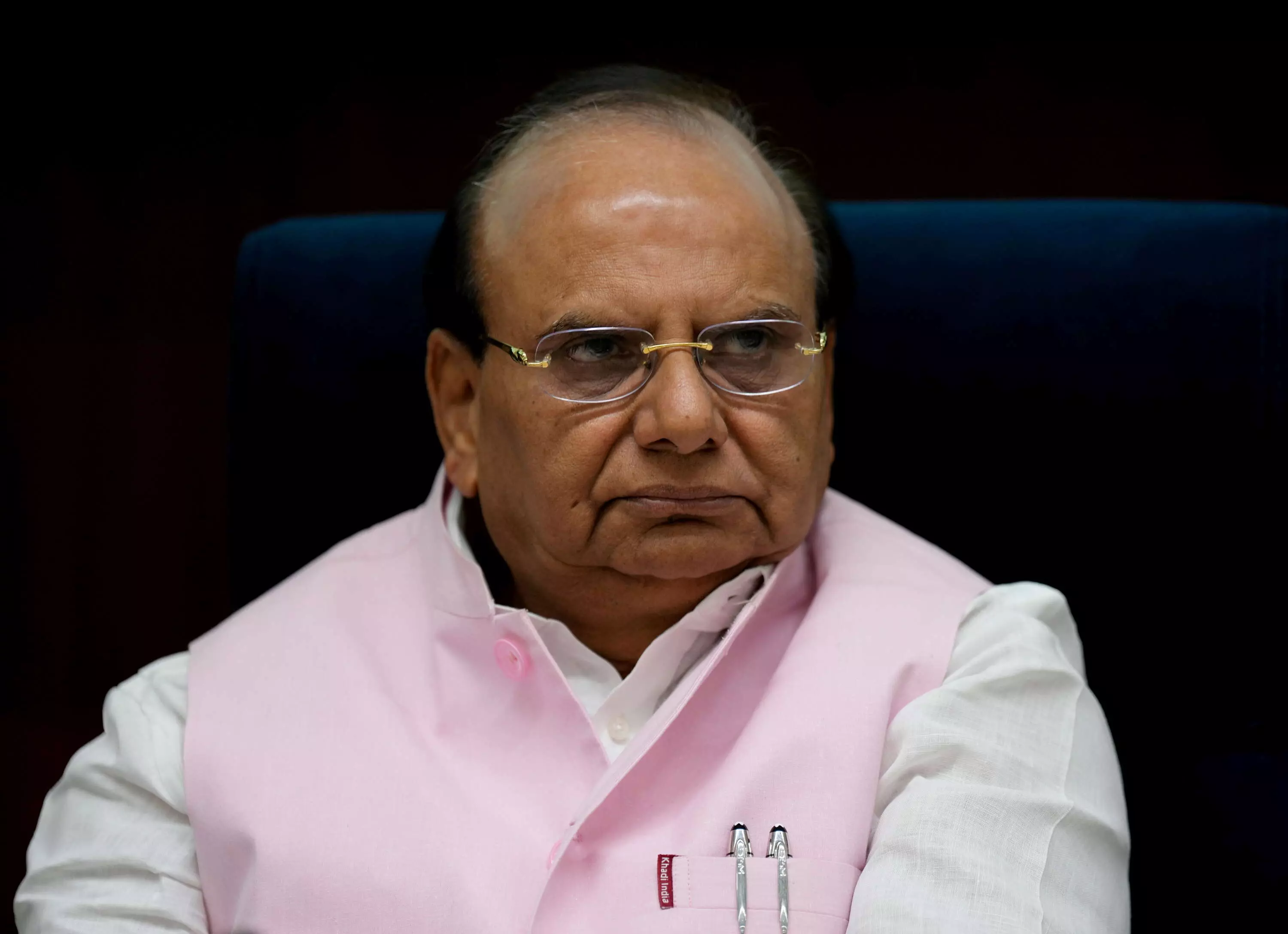 LG approves appointment of Delhi Waqf Board CEO, slams AAP for casual approach LG approves appointment of Delhi Waqf Board CEO, slams AAP for casual approach