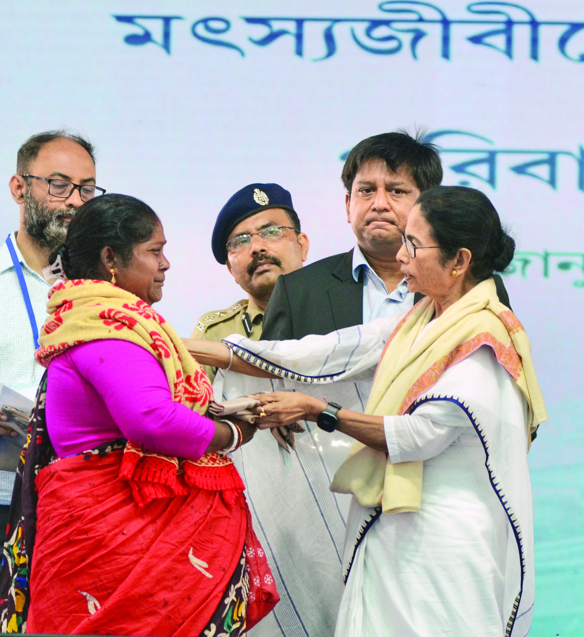 Mamata reunites 95 Indian fishermen with their family members at Sagar Island
