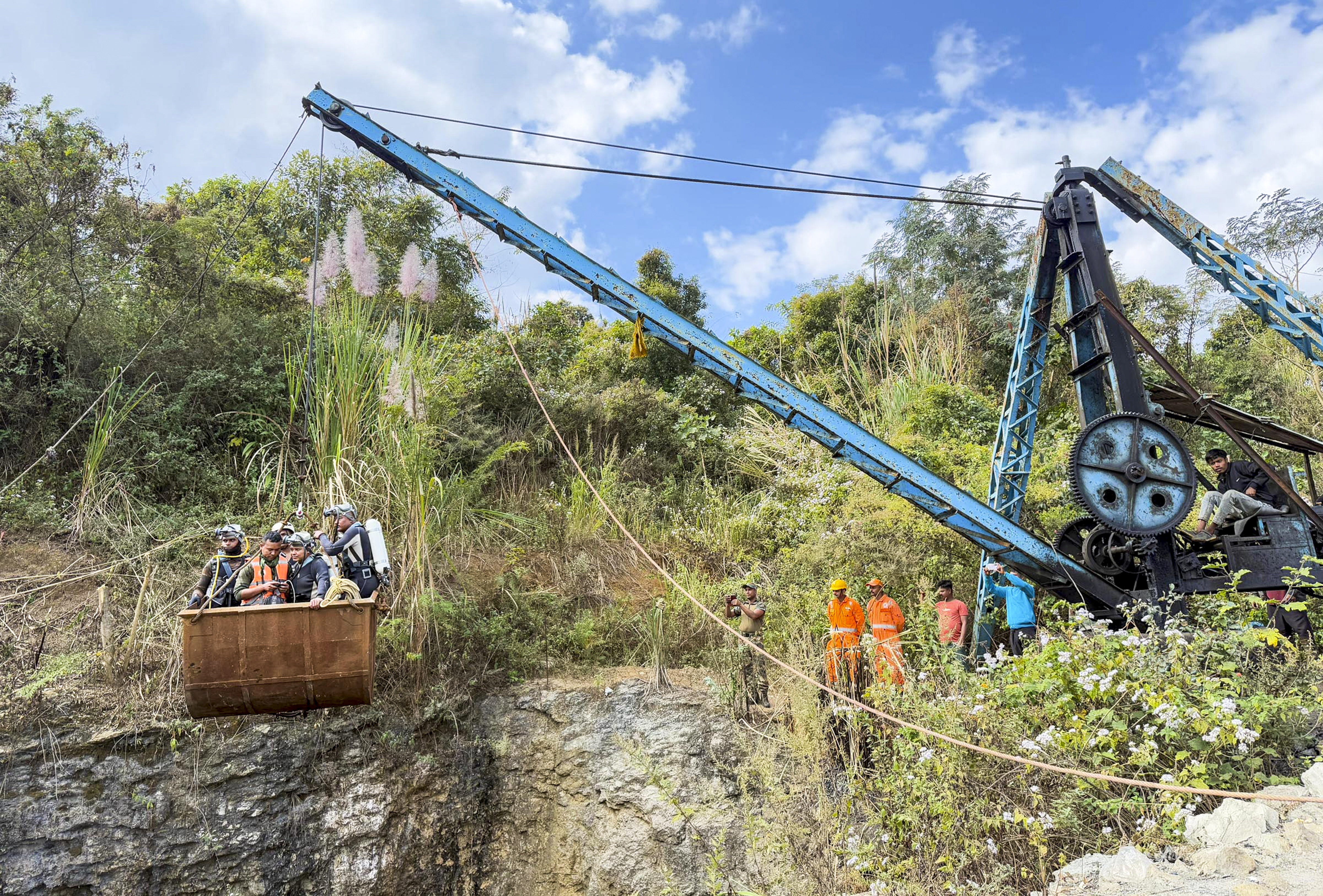 Army and Navy join forces to rescue miners trapped in Assam coal mine