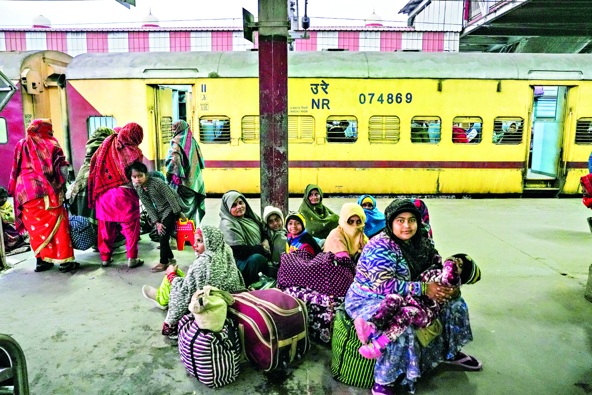 Severe cold grips north India, IMD says mercury could dip further in some parts