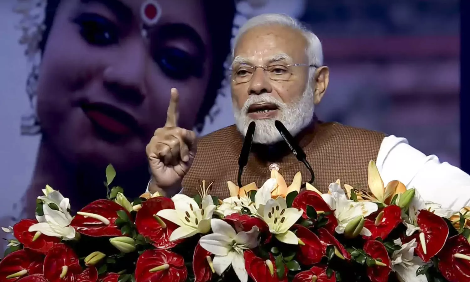 Future does not lie in war, but in Buddha: PM Modi