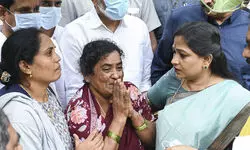 Fatal mismanagement?