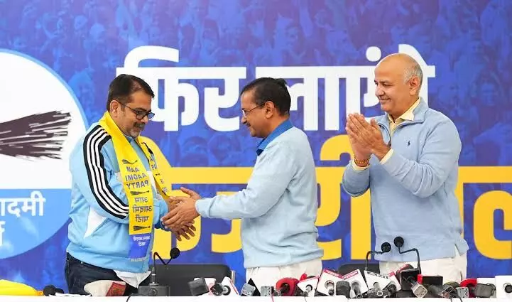 AAP delegation to meet EC officials, raise vote transfer issue of partys Patparganj candidate Awadh Ojha AAP delegation to meet EC officials, raise vote transfer issue of partys Patparganj candidate Awadh Ojha