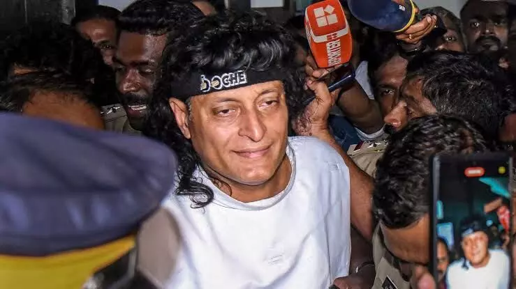 Kerala HC grants bail to Boby Chemmanur in sexual harassment case Kerala HC grants bail to Boby Chemmanur in sexual harassment case