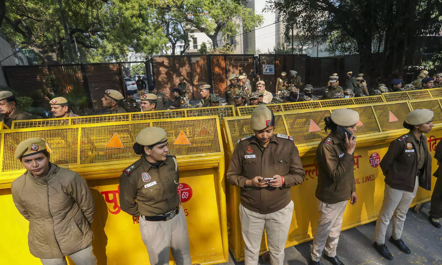 Court pulls up DCPs, SHOs for summons lapse, seeks contempt reply