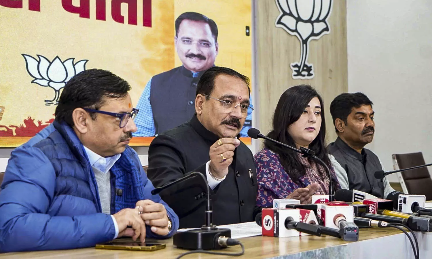 Delhi BJP leaders welcome formation of 8th Pay Commission