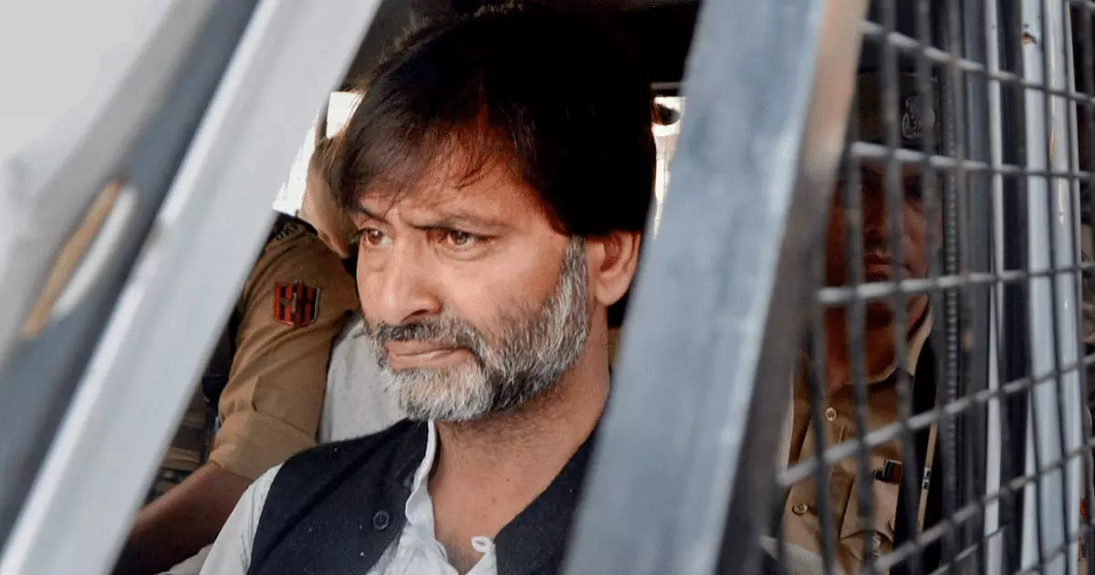 Trial of Yasin Malik: SC asks J-K HC registrar to ensure proper VC facilities at Jammu court Trial of Yasin Malik: SC asks J-K HC registrar to ensure proper VC facilities at Jammu court