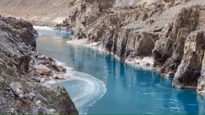 India-Pak rift on Indus Water Treaty: Neutral expert backs New Delhis stand India-Pak rift on Indus Water Treaty: Neutral expert backs New Delhis stand