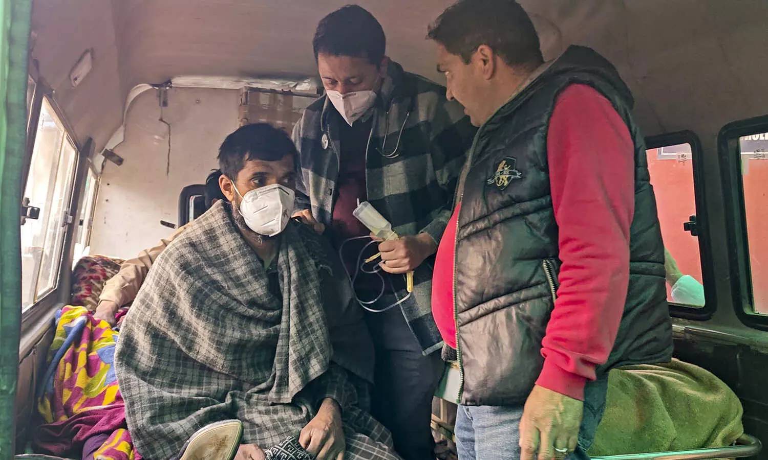 Over 200 quarantined as mysterious illness claims 17 lives in Rajouri
