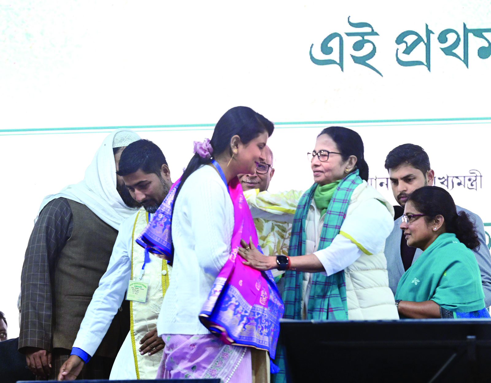 Mamata opens 43 projects worth Rs 108.73 cr, including 438 houses under Cha Sundari