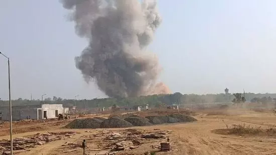 8 dead in blast at ordnance factory in Maharashtras Bhandara 8 dead in blast at ordnance factory in Maharashtras Bhandara