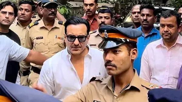 Saif stabbing case: More than 1 person involved? Saif stabbing case: More than 1 person involved?