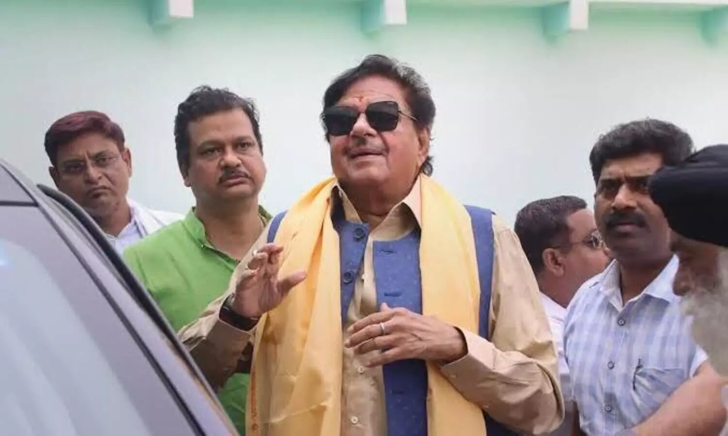 TMCs Shatrughan Sinha to campaign for AAP ahead of Delhi polls