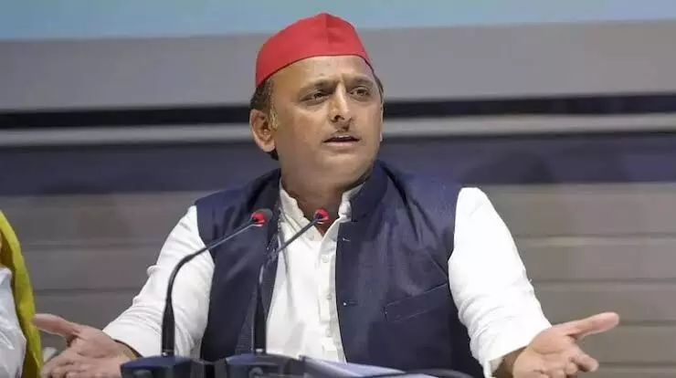 Kumbh management should be handed over to Army: Akhilesh Yadav on stampede