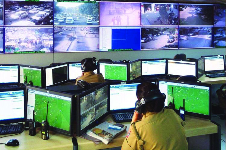 Fraudster impersonates senior citizen to steal money in Delhi Fraudster impersonates senior citizen to steal money in Delhi