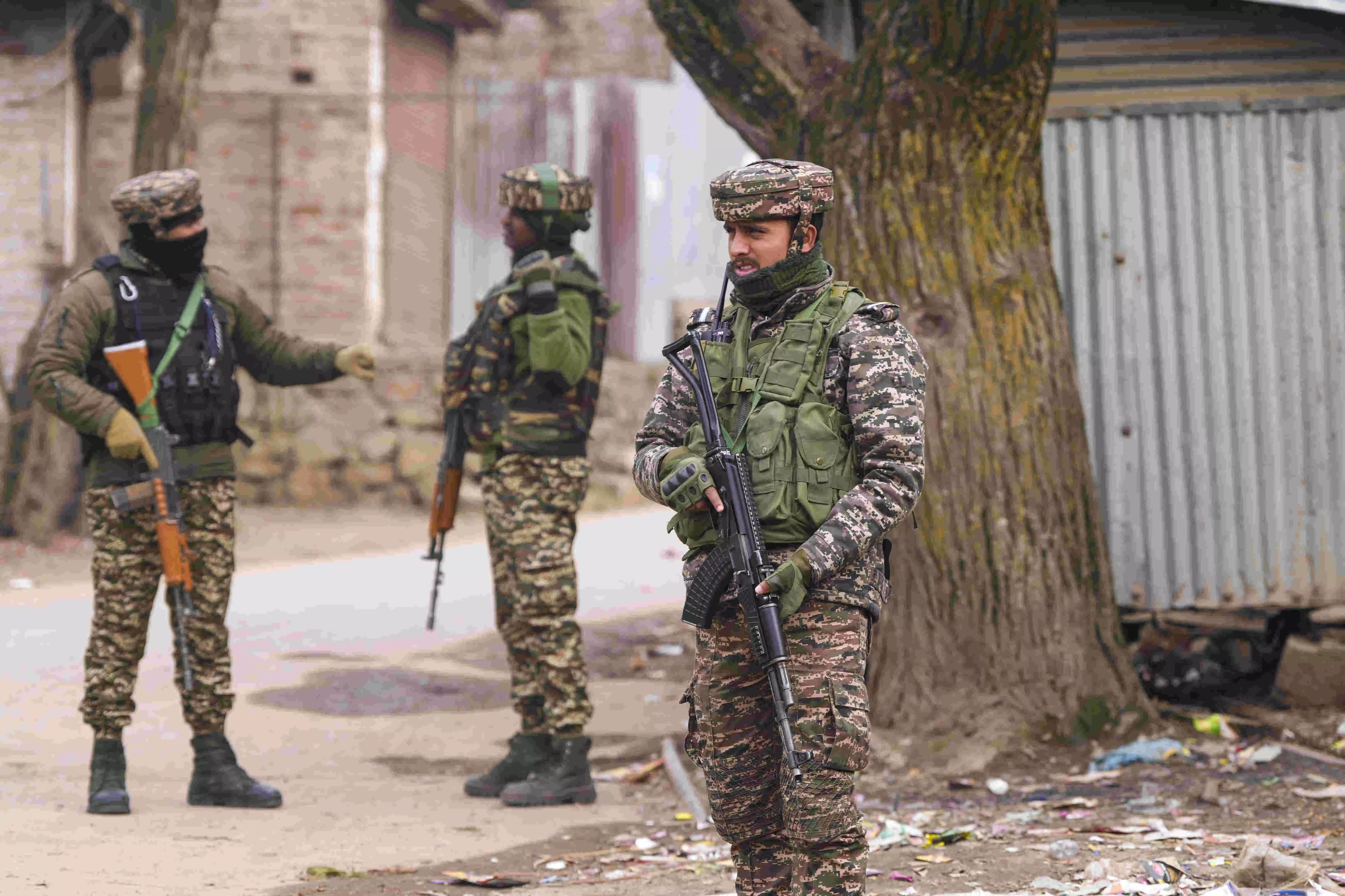 Two infiltrating terrorists shot dead along LoC in J&K’s Poonch Two infiltrating terrorists shot dead along LoC in J&K’s Poonch