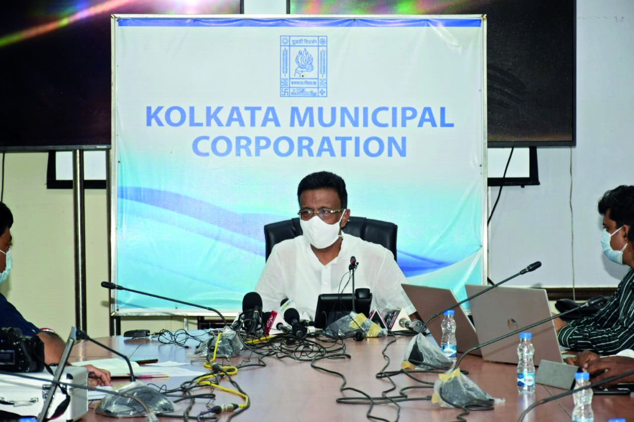 Mayor receives request to change Maa Canteen timings Mayor receives request to change Maa Canteen timings