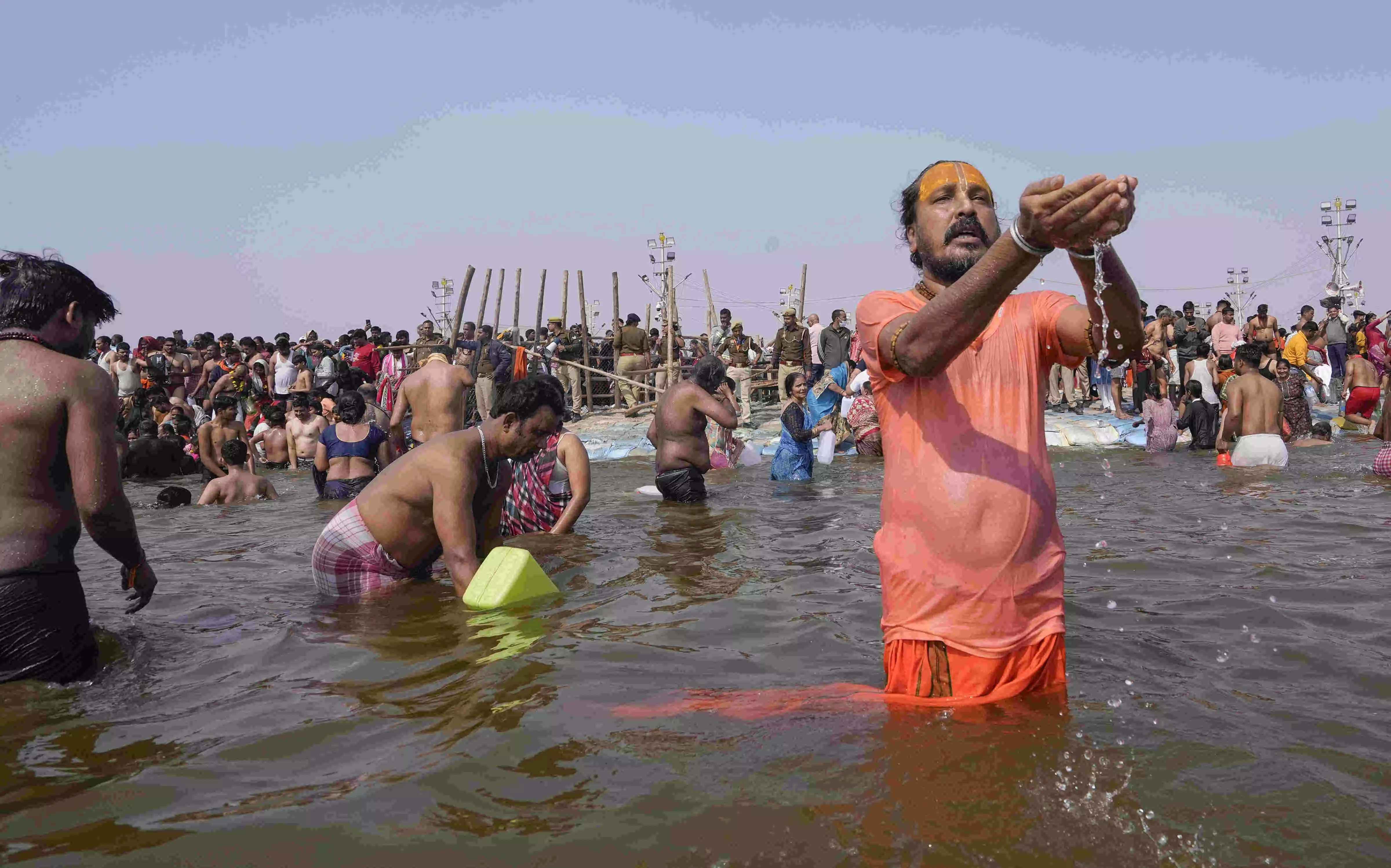 Days after stampede, seers laud arrangements for Amrit Snan on Basant Panchami Days after stampede, seers laud arrangements for Amrit Snan on Basant Panchami