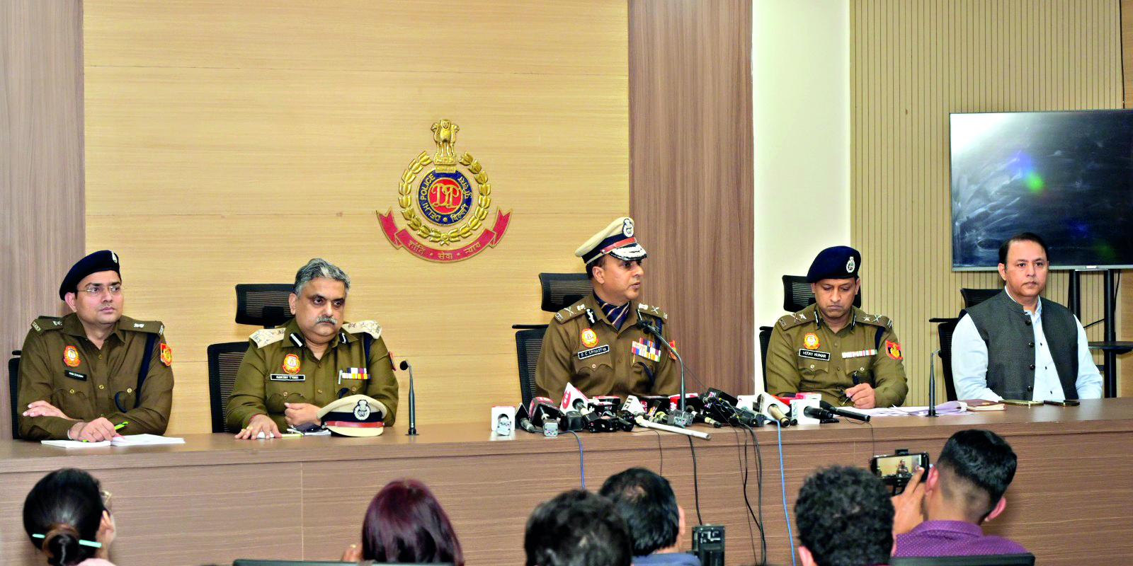 Over 34,000 held, huge seizures of cash, liquor and drugs: Cops