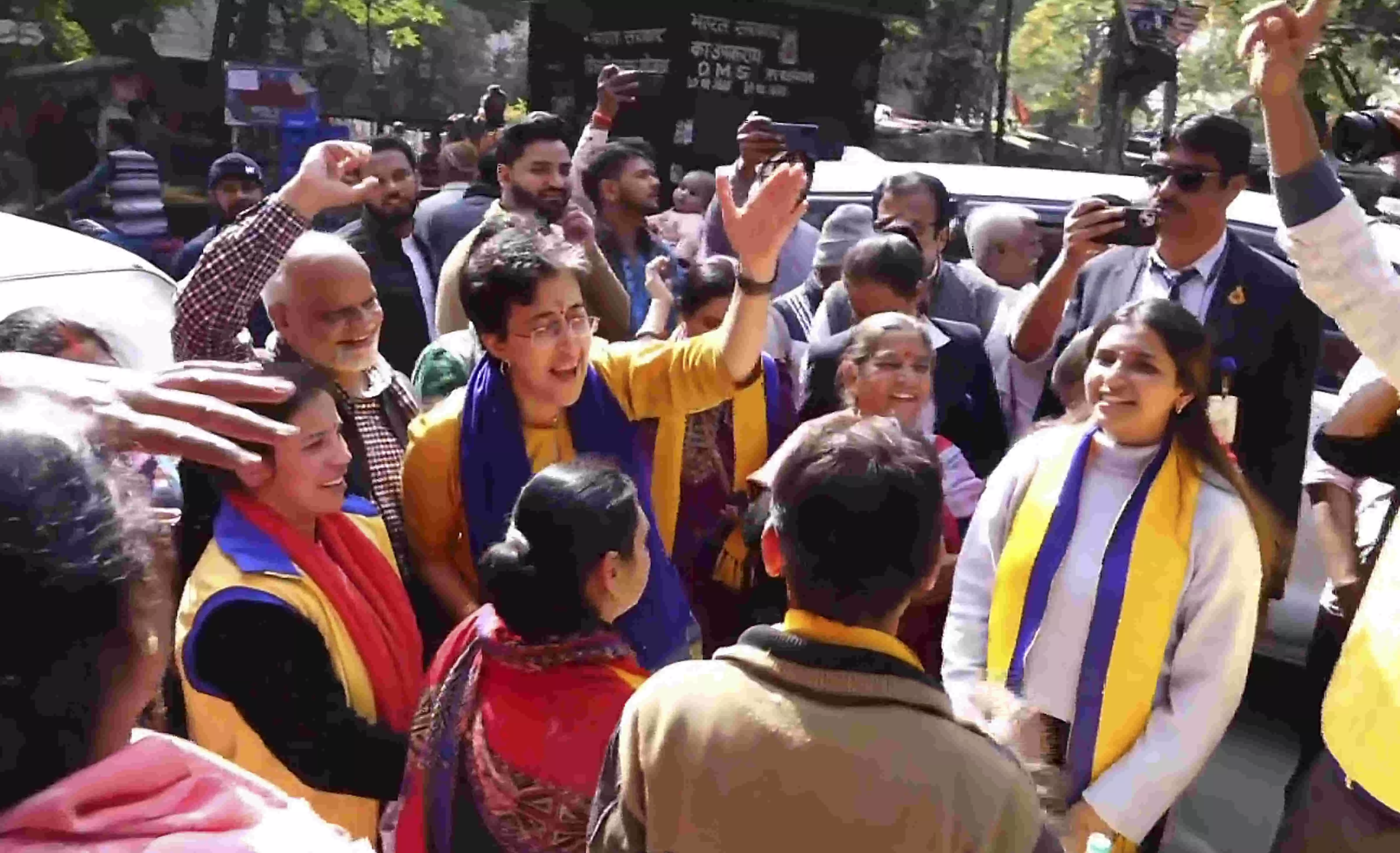 Delhi polls: AAP, BJP indulge in blame game; level fake voting, money distribution charges Delhi polls: AAP, BJP indulge in blame game; level fake voting, money distribution charges