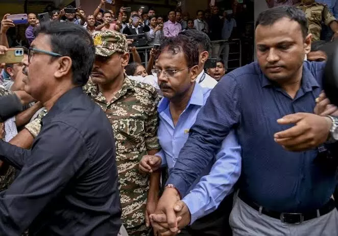 Calcutta HC grants ex-RG Kar principal time before framing of charges in financial irregularities case Calcutta HC grants ex-RG Kar principal time before framing of charges in financial irregularities case