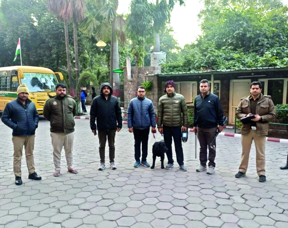 Police respond swiftly to hoax bomb threats at 2 institutions