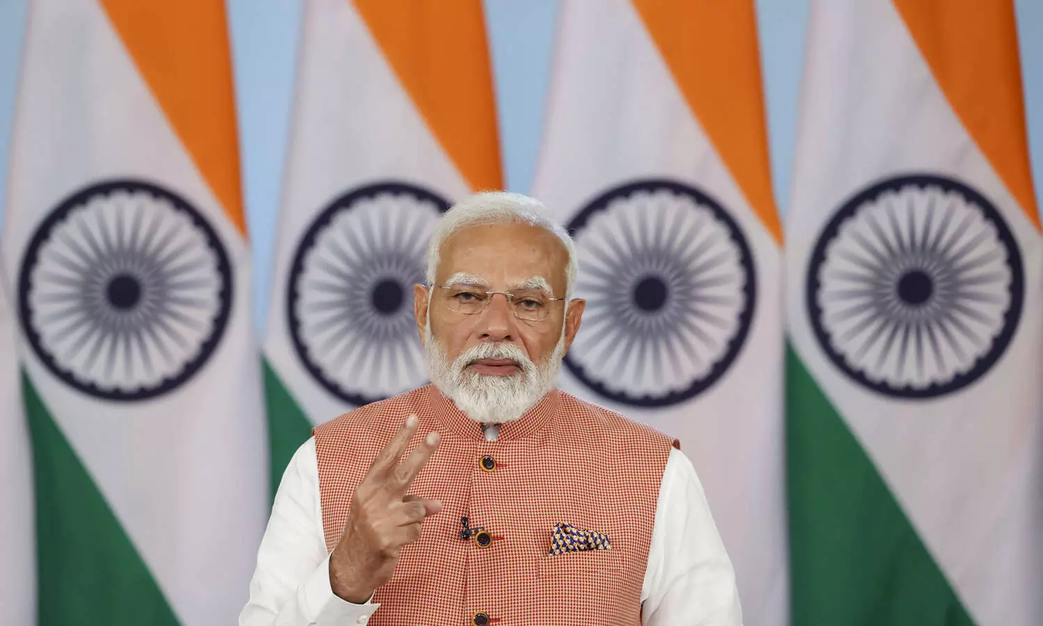 India has many possibilities in energy sector in next five years, PM Modi tells investors