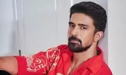 Saqib Saleem calls his reunion with Saba Azad ‘poetic’ Saqib Saleem calls his reunion with Saba Azad ‘poetic’